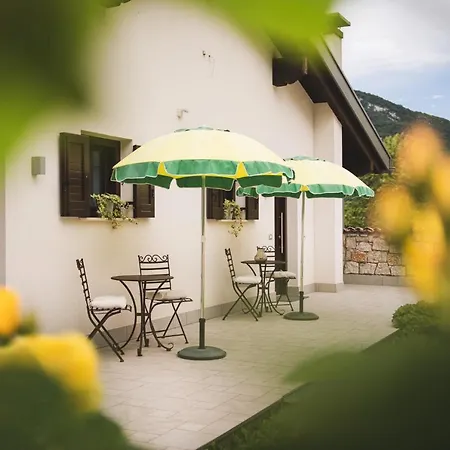 Coste del Gaggio - Country House B&B - Garda Trentino-3